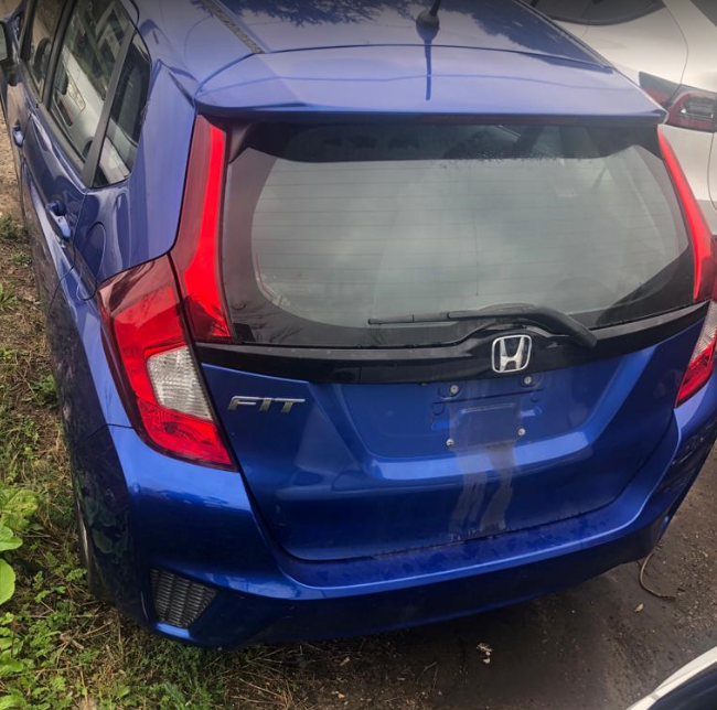damaged car Honda Fit Oshawa